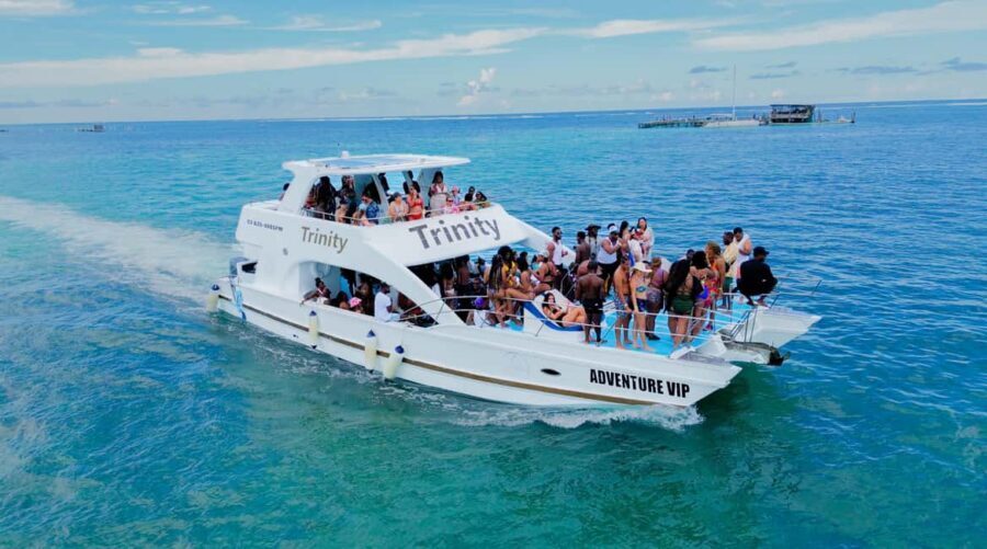 Punta Cana: Party Boat with Snorkeling, Open Bar And Hip Hop - What This Hip Hop Party Boat Feels Like in Real Life