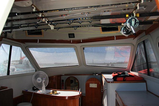 Punta Cana Private Fishing Charter on 39 Foot Boat with Bevarages - The 39-foot boat: comfort that doesn’t get in the way of fishing