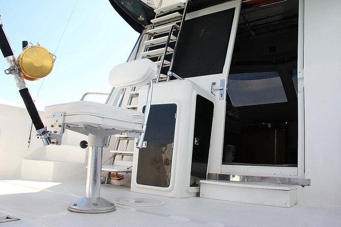 Punta Cana Private Fishing Charter on 39 Foot Boat with Bevarages - Timing your day: 4 to 9 hours, weather limits, and sea-sickness reality