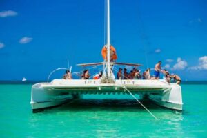 Punta Cana: Saona Island Full-Day Open Bar, Lunch & Transfer - The boat sequence: speedboat energy, then a catamaran party