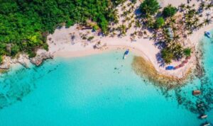 Punta Cana: Saona Island Tour with Lunch and Drinks - Speedboat energy first: why the water route feels like part of the attraction