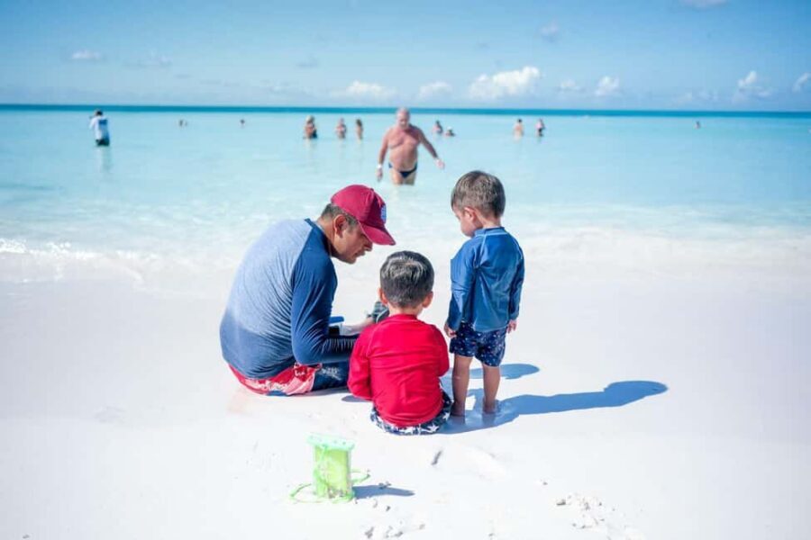 Punta Cana: Saona Island VIP 4 first-class beach and sunset - Hotel Pickup to the Port: How the Day Starts