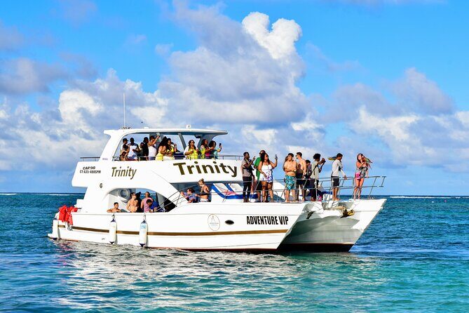 Punta Cana Ultimate Hip Hop Party Boat with Open Bar *Only Adults - Key highlights you’ll feel fast