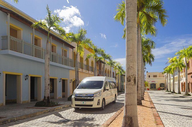 Roundtrip transportation from Punta Cana airport to Uvero alto - Roundtrip value: what $160 per group really buys you