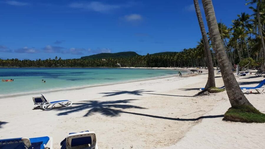 Samana: Fronton & Madame Beach tour Las Galeras - Boat comfort and group reality