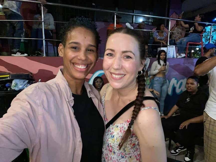 Santo Domingo: Bachata or Salsa Dance Classes - Styling and Expression: Turning Steps Into Your Own Dance