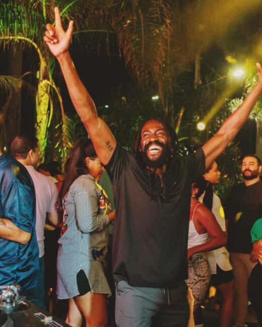 Santo Domingo: Bachata or Salsa Dance Classes - Optional Night Out Practice: Dance Bars and Events