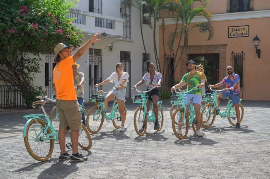 Santo Domingo: City Highlights Guided Bike Tour - Key things that make this bike tour worth your time
