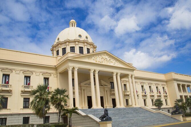 Santo Domingo Cultural Tour - 3 Eyes National Park Caves: Heat, Steps, and Underground Lakes