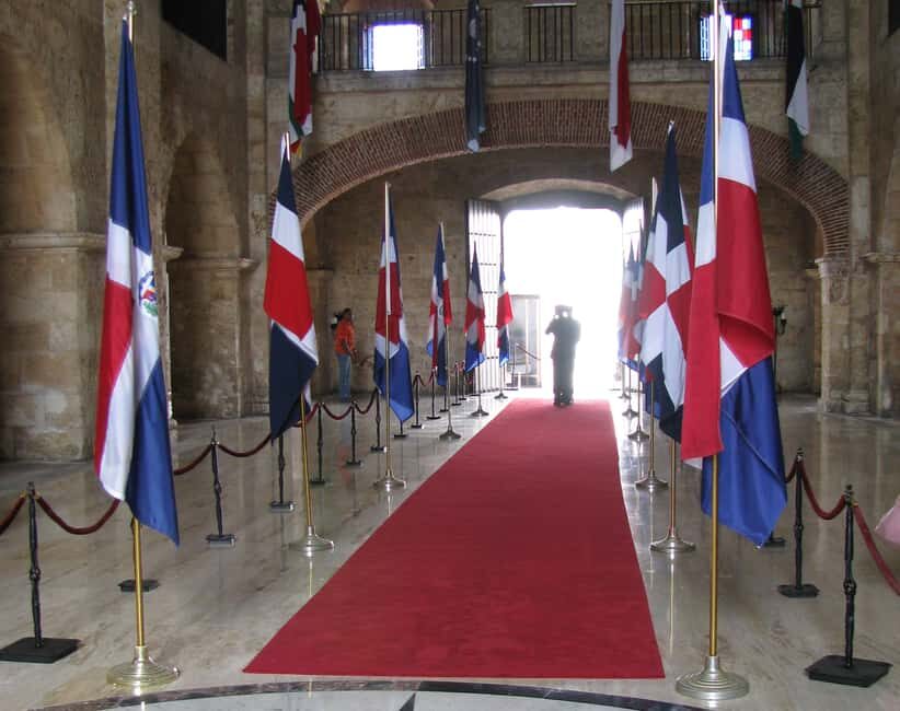 Santo Domingo: Historical City Tour - The 10:00 AM timing and 4 hours of walking that adds up fast