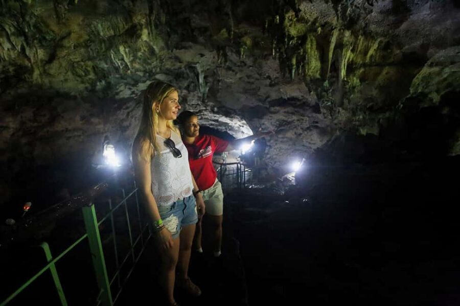 Santo Domingo: Three Eyes National Park Guided Tour - Inside the caves: the 4-lake route, step by step