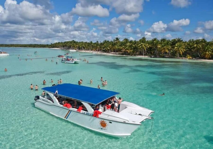 Saona Island: Catamaran/Speedboat Tour to a Dream Beach - Bayahíbe start: the day begins with an easy port setup