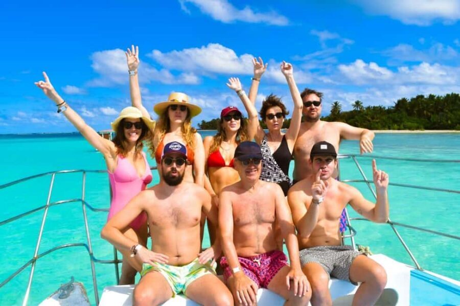 Saona Island Tour From Santo Domingo with Lunch and Pickup - Guides and safety: why this matters on water days