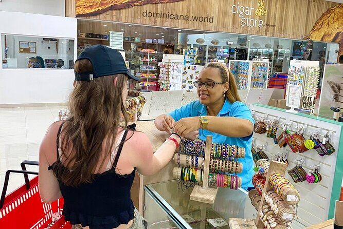 Shopping tour Punta Cana rum cigars coffee larimar chocolate souvenirs mamajuan - Rum, mamajuana, and Dominican drinks tasting reality check