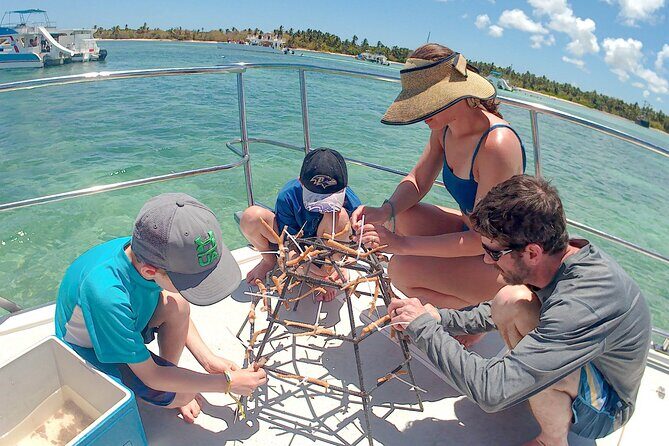 Snorkel Lovers for All Ages & Premium Seafood Lunch in Punta Cana - The marine biologist talk: coral restoration with a Q&A tone