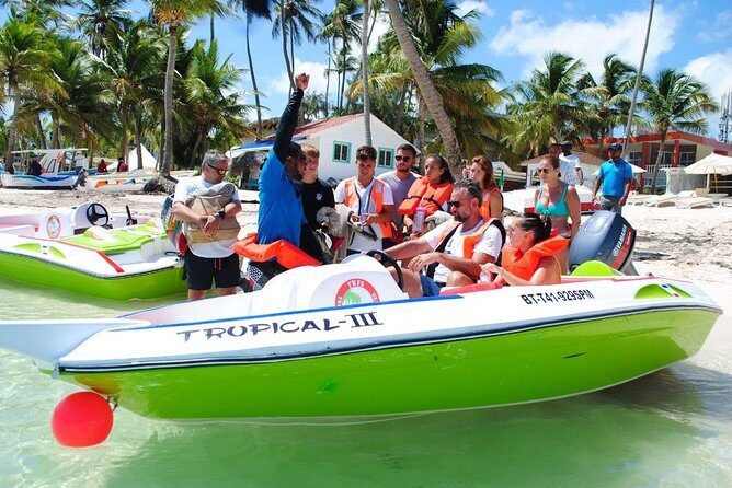 Speedboat Adventure in Punta Cana - The natural swimming pool stop and snorkeling gear: what to expect