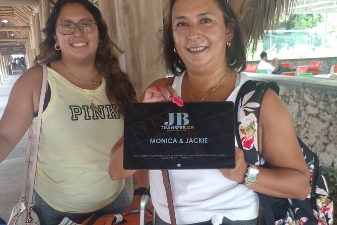 Private Punta Cana Airport Transfers & Hotels - Meeting JET-LAG or REFUGE: where the pickup really happens