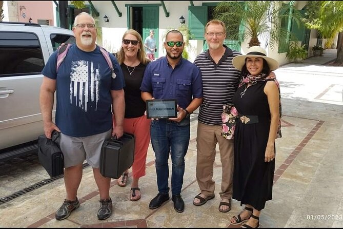 Private Punta Cana Airport Transfers & Hotels - Inside the ride: AC, WiFi, and the reality of traffic