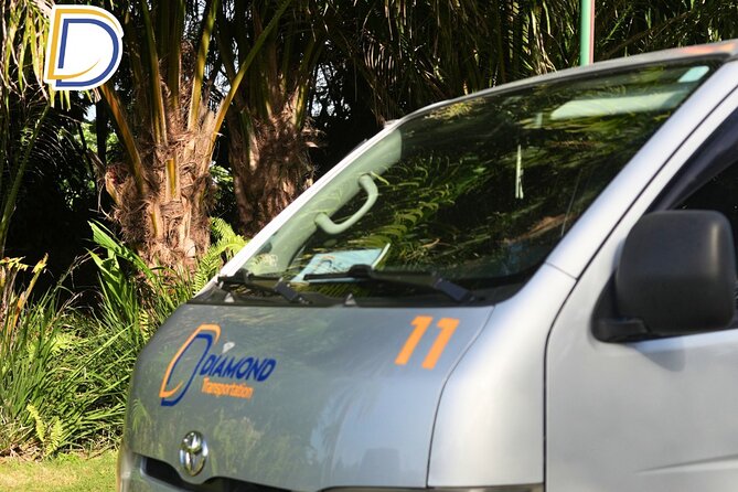 Punta Cana Airport to Uvero Alto Hotels - Round-trip transfers that reduce flight-day anxiety