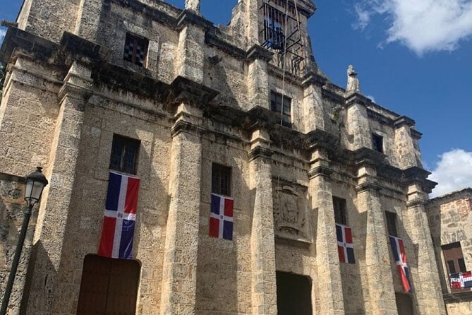 Santo Domingo City Tour from Punta Cana Full-Day - La Atarazana lunch: what you’ll eat and what to expect